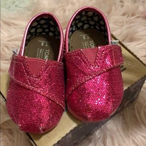 Pink baby toms